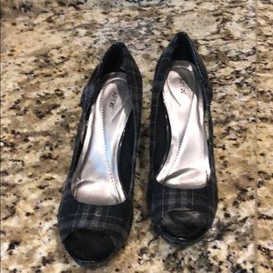 APT9 Heels